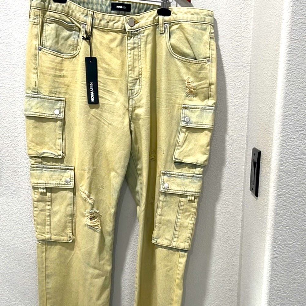 Men's Distressed Cargo Pants - Jean Tan